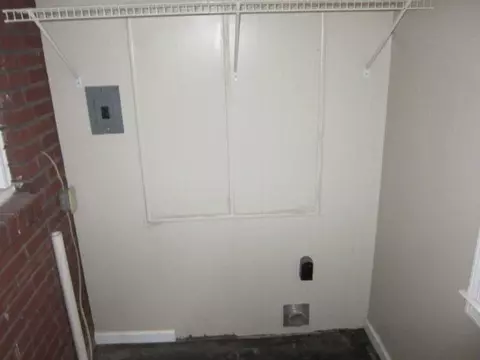 116 Tyson St, Williamston, SC 29697 photo 8