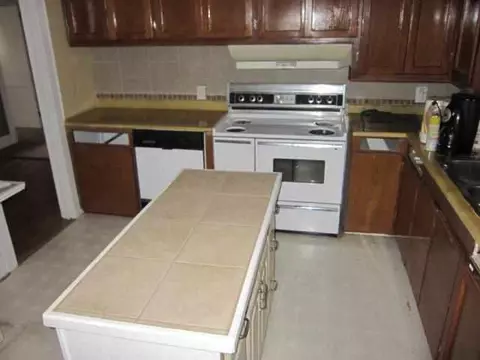 116 Tyson St, Williamston, SC 29697 photo 7