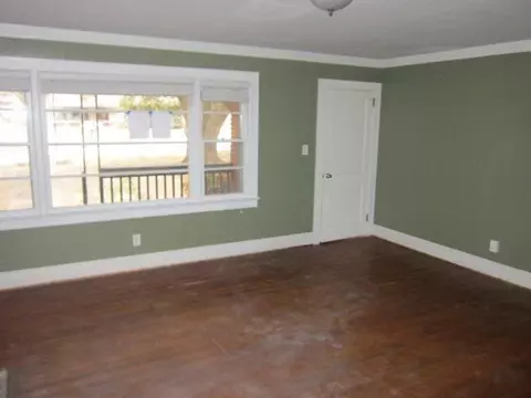 116 Tyson St, Williamston, SC 29697 photo 5