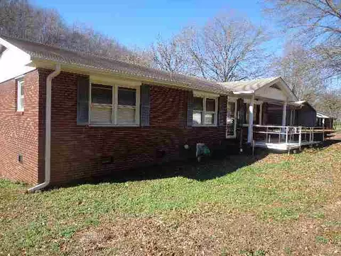 601 Central Rd, Pendleton, SC 29670 photo 2