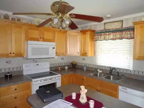 601 Central Rd, Pendleton, SC 29670 photo 9