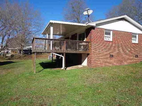 601 Central Rd, Pendleton, SC 29670 photo 3