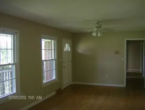 208 Meadow Ln, Easley, SC 29642 photo 5