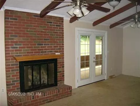 208 Meadow Ln, Easley, SC 29642 photo 8