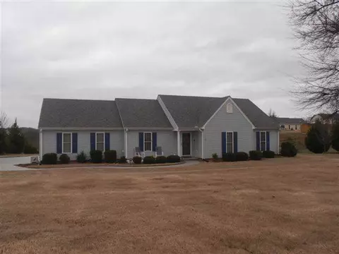 118 Carrie Leigh Ln, Pendleton, SC 29670 photo 2