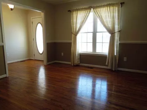102 Larkspur, Pendleton, SC 29670 photo 5