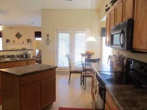 201 Worcester Ln, Easley, SC 29642 photo 12