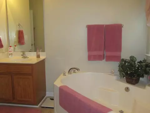 201 Worcester Ln, Easley, SC 29642 photo 17
