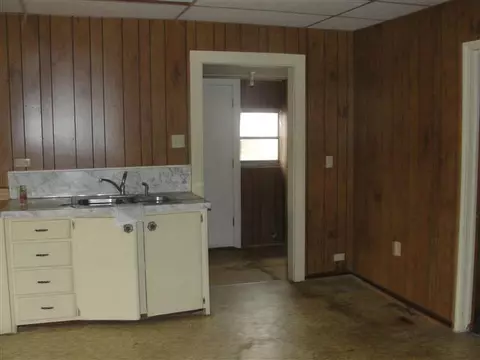 29 Circle St, Ware Shoals, SC 29692 photo 6