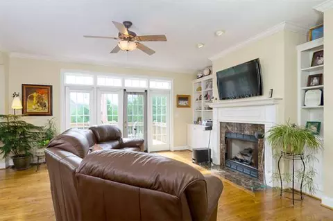 136 Red Maple Cir, Easley, SC 29642 photo 9