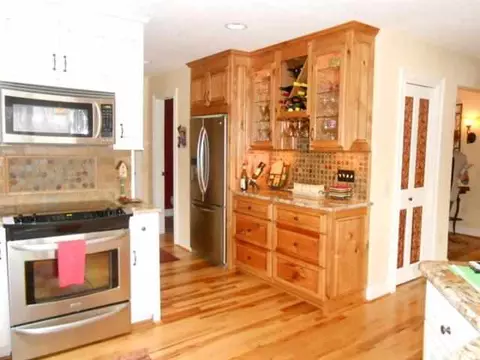 10075 Maughan Trl, Seneca, SC 29672 photo 23