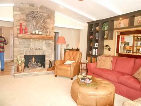 10075 Maughan Trl, Seneca, SC 29672 photo 19