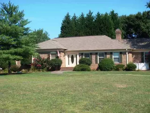 1230 Cherokee Rd, Pelzer, SC 29669 photo 1