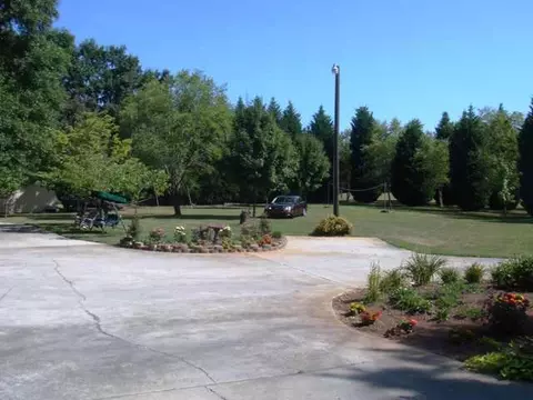 1230 Cherokee Rd, Pelzer, SC 29669 photo 6