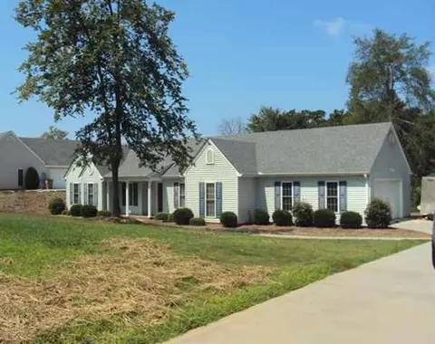100 Carrie Leigh Ln, Pendleton, SC 29670 photo 4