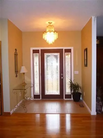233 Castlebrook Dr, Walhalla, SC 29691 photo 4