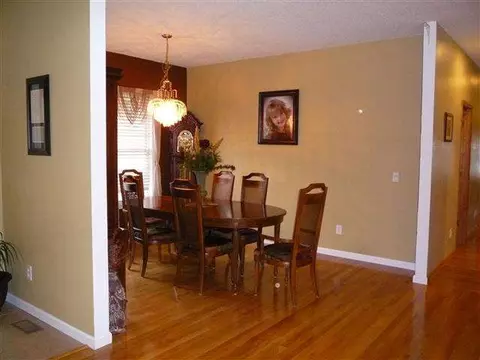 233 Castlebrook Dr, Walhalla, SC 29691 photo 7