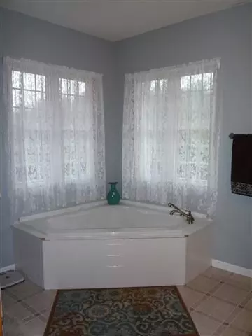 233 Castlebrook Dr, Walhalla, SC 29691 photo 15