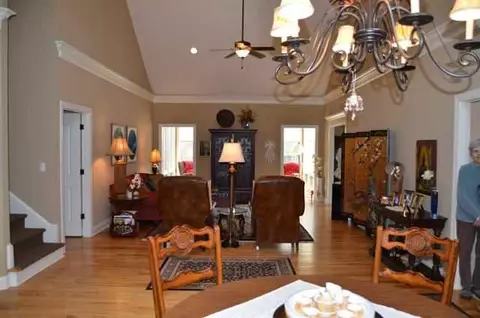 80 Oleander Dr, Anderson, SC 29621 photo 2