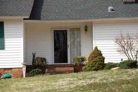 113 Windamere Rd, Easley, SC 29640 photo 3