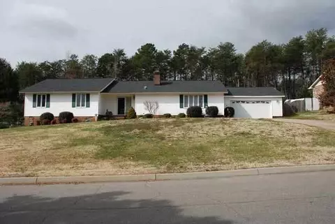 113 Windamere Rd, Easley, SC 29640 photo 2