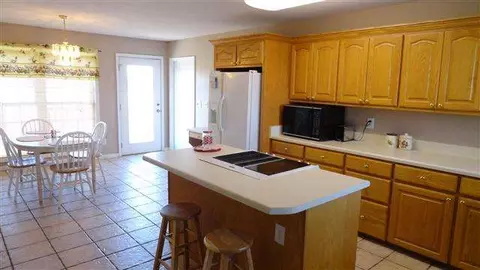 1205 Levis Smith, Pendleton, SC 29670 photo 4