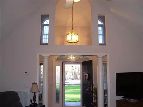 105 Forest Rdg, Easley, SC 29640 photo 3