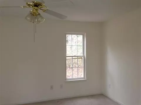 94 E Walnut St, Walhalla, SC 29691 photo 12
