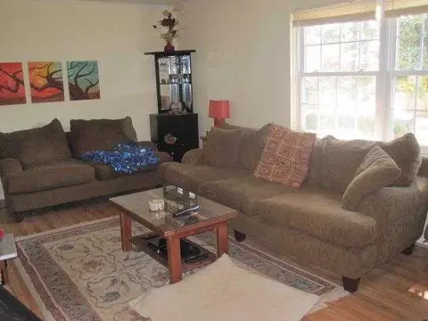 102 Cambridge, Clemson, SC 29631 photo 3