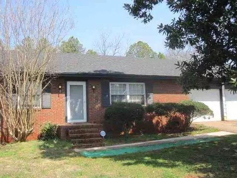 102 Cambridge, Clemson, SC 29631 photo 2