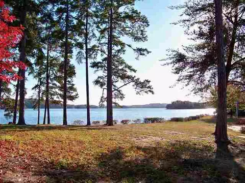 227 Greer Dr, Six Mile, SC 29682 photo 1