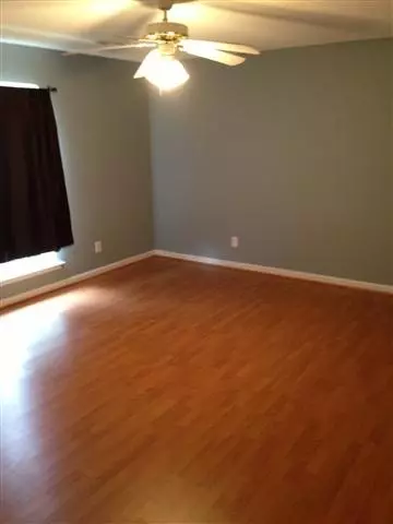 301 Westminster Dr, Pendleton, SC 29670 photo 5