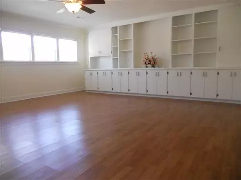 203 Helen Dr, Easley, SC 29642 photo 9