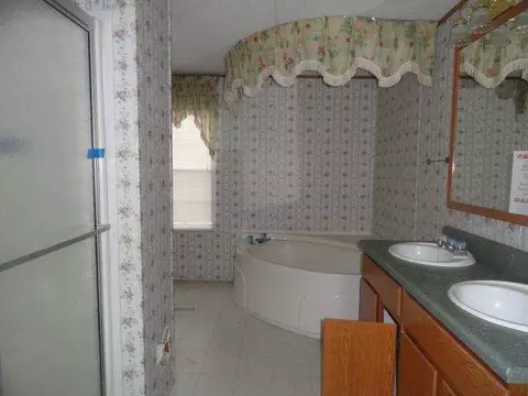 1396 First Ave, Starr, SC 29684 photo 5