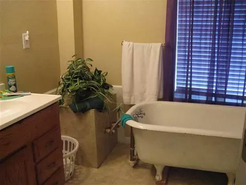 104 Johnny Long Rd, Iva, SC 29655 photo 5