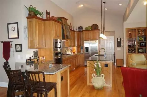 10004 Clovis Dr, Seneca, SC 29672 photo 7