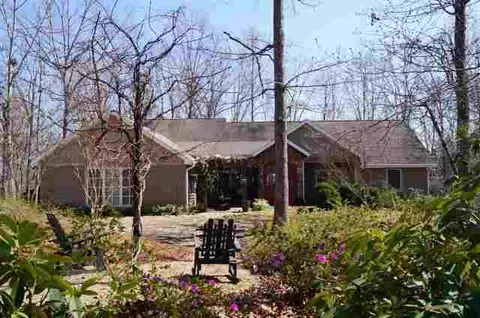 10004 Clovis Dr, Seneca, SC 29672 photo 1