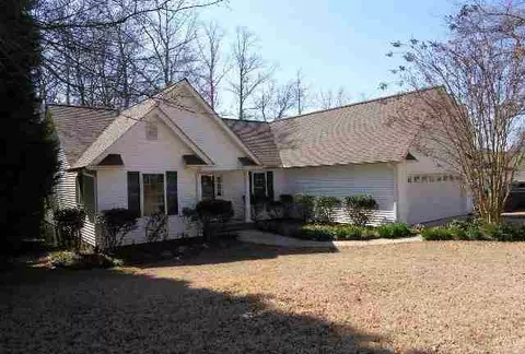 112 Grand Oak Cir, Pendleton, SC 29670 photo 2