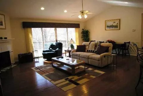 112 Grand Oak Cir, Pendleton, SC 29670 photo 3