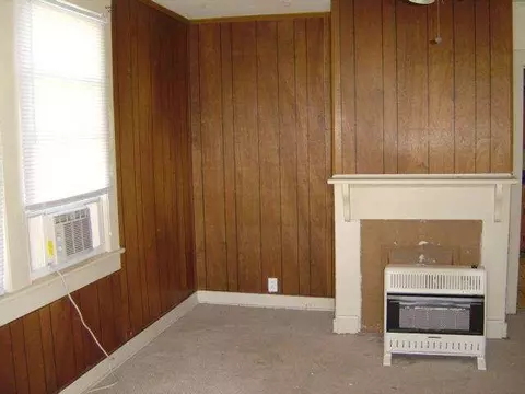 2507 E Brown, Seneca, SC 29678 photo 3