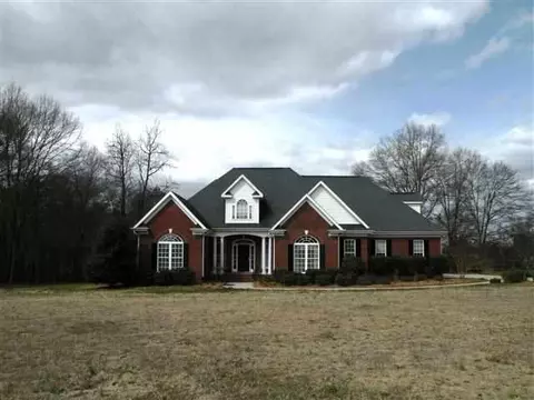 103 Creekside Dr, Pendleton, SC 29670 photo 1