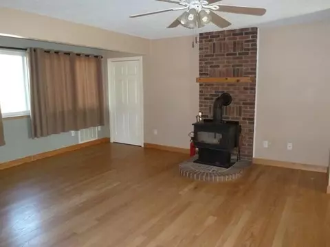 259 Nectarine Cir, Walhalla, SC 29691 photo 2