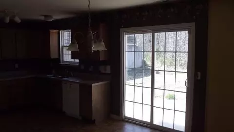 147 Beverly Dr, Easley, SC 29640 photo 5