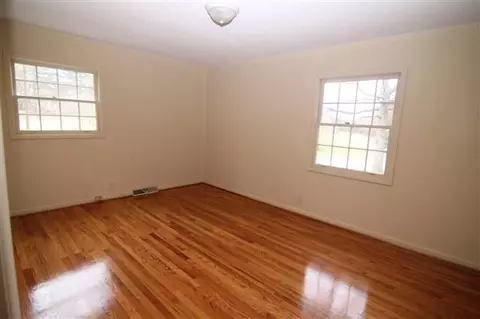 1000 Oak Dr, Pendleton, SC 29670 photo 9