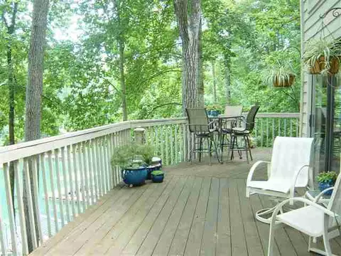 206 Point Rd, Seneca, SC 29672 photo 3