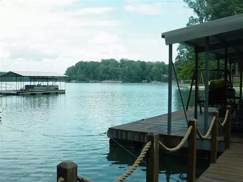 206 Point Rd, Seneca, SC 29672 photo 5