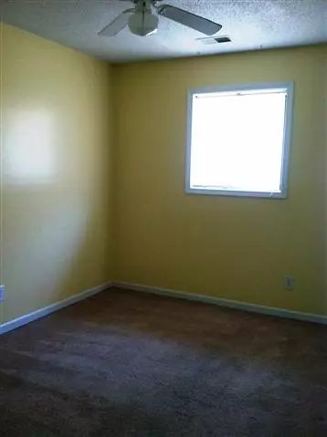 807 Creekside Dr #GOLDENWOODS, Clemson, SC 29631 photo 7