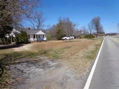 6023 Midway Rd, Williamston, SC 29697 photo 2