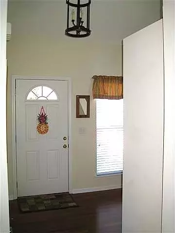 131 Pin Oak Ct, Easley, SC 29642 photo 3
