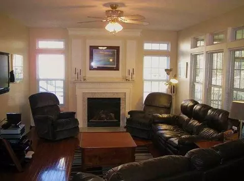 237 Sassafras Dr, Easley, SC 29642 photo 3